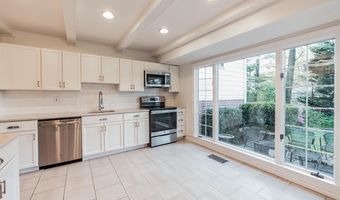 6704 BUTTERMERE Ln, Bethesda, MD 20817