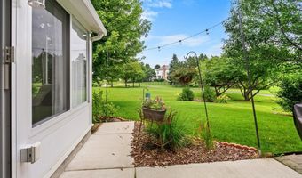 4020 Bunker Hill Dr, Algonquin, IL 60102