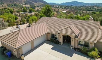 40487 Rock Mountain Dr, Fallbrook, CA 92028