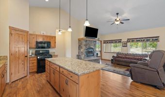 458 W Keva Ln, Athol, ID 83801