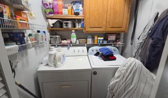 1803 SE Marshall St, Albert Lea, MN 56007