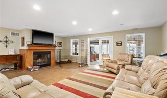 15811 Jedberg Ln, Ballwin, MO 63021