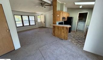 520 Moyer Ave, Alma, MI 48801