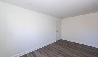 2237 FARRINGTON Ave 06-204, Alexandria, VA 22303