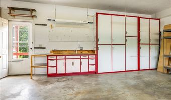 9 Lawson Ln, Bella Vista, AR 72715