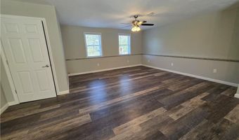 302 Chopmist Hill Rd, Glocester, RI 02814