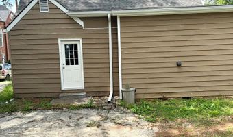 206 Henry M Turner St, Abbeville, SC 29620
