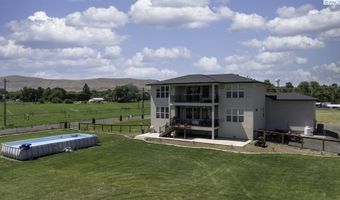 9216 E Pendleton Rd, Benton City, WA 99320