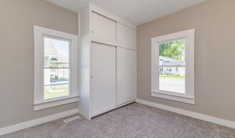 1707 W 8th St, Anderson, IN 46016