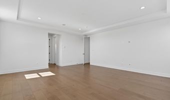 861 N MANCHESTER St, Arlington, VA 22205