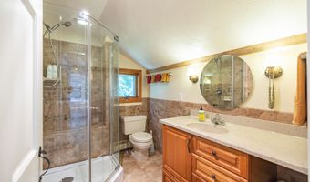 648 Beech Hill Rd, Auburn, ME 04210