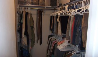 1105 Redding Ln, Angola, IN 46703