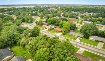 2223 Popps Ferry Rd, Biloxi, MS 39532