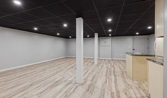 7 Philip Ave, Augusta, ME 04330