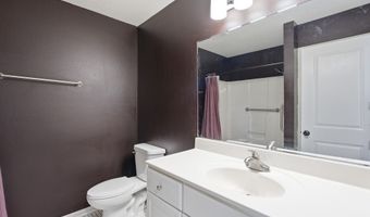 1717 Court St, Adel, IA 50003
