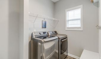 114 Green Ivy Ct, Camden, SC 29020