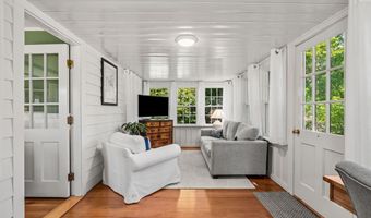 129 Bedford Center Rd, Bedford, NH 03110