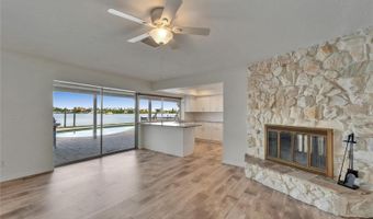 6334 COCOA Ln, Apollo Beach, FL 33572