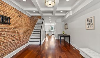 330 S CLINTON St, Baltimore, MD 21224