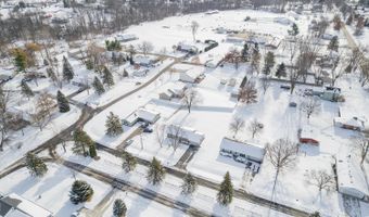 3123 N Hills Blvd, Adrian, MI 49221