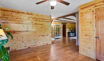 2176 Wallis Run Rd, Montoursville, PA 17754