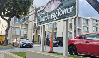 98-1042 Moanalua Rd #2-201, Aiea, HI 96701