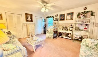 727 Donna Ave, Ashburn, GA 31714