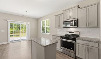 192 Sandy Springs Rd, Aberdeen, NC 28315