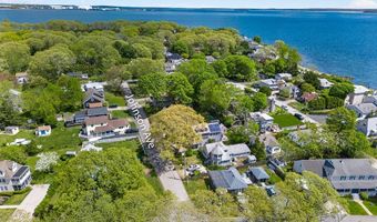 11 Johnson Ave, North Kingstown, RI 02852