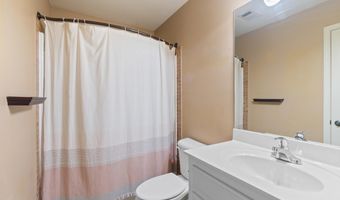 1641 White Oak Cir, Benton, AR 72019