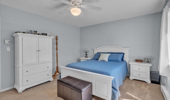 22 Dailey St G, Attleboro, MA 02703