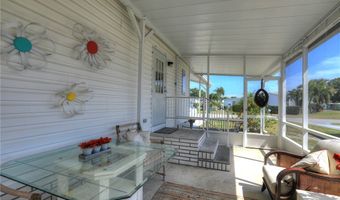 915 Vireo Dr, Barefoot Bay, FL 32976