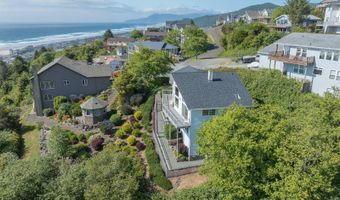 461 S Home Ct, Rockaway Beach, OR 97136