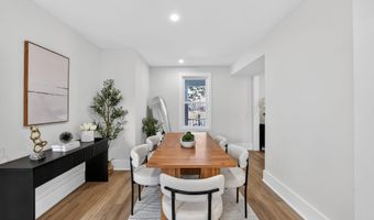 907 LAWRENCE St NE, Washington, DC 20017