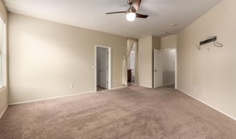 6888 S ONYX Dr, Chandler, AZ 85249