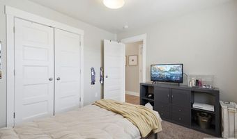 5523 Lakefield Cir, Ammon, ID 83406