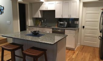 438 Third St 2, Ann Arbor, MI 48103