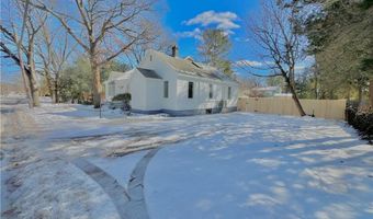 31 Carleton St, Attleboro, MA 02703