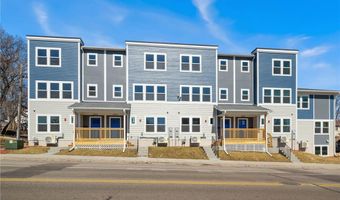 2604 Golden Valley Rd, Minneapolis, MN 55411