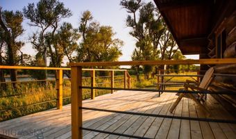 258 A Howie Rd, Big Timber, MT 59011