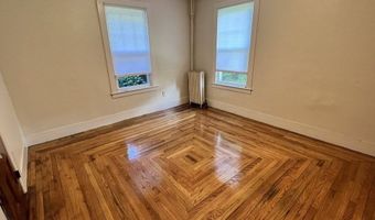 986 S East St #A, Amherst, MA 01002