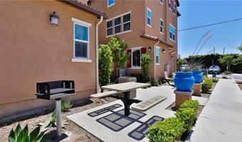 712 N Ethan Way, Anaheim, CA 92805