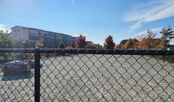 43498 APPLE ORCHARD Sq, Ashburn, VA 20148