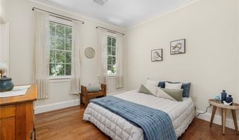 70 Great Rd, East Greenwich, RI 02818