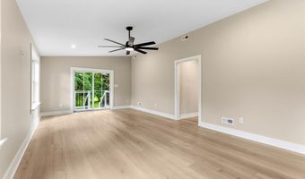 205 E MERCHANT St, Audubon, NJ 08106