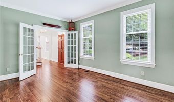 1018 Viewmont Dr, Asheboro, NC 27205
