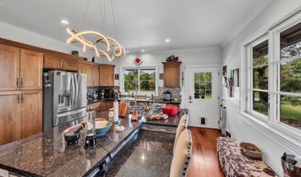 118 KAWAILANI St, Hilo, HI 96720