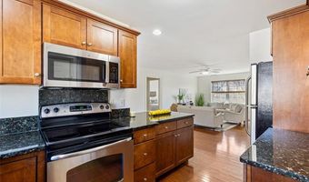60 Bay Spring Ave A9, Barrington, RI 02806