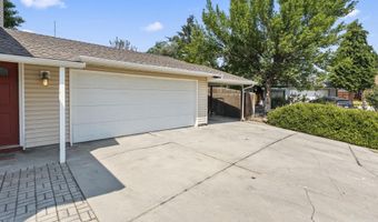 8920 W Donnybrook Dr, Boise, ID 83709
