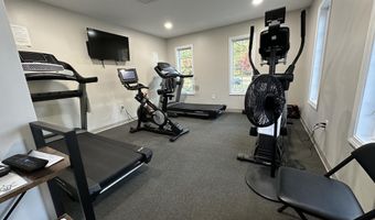 13 Pine Cone Dr, Alfred, ME 04002